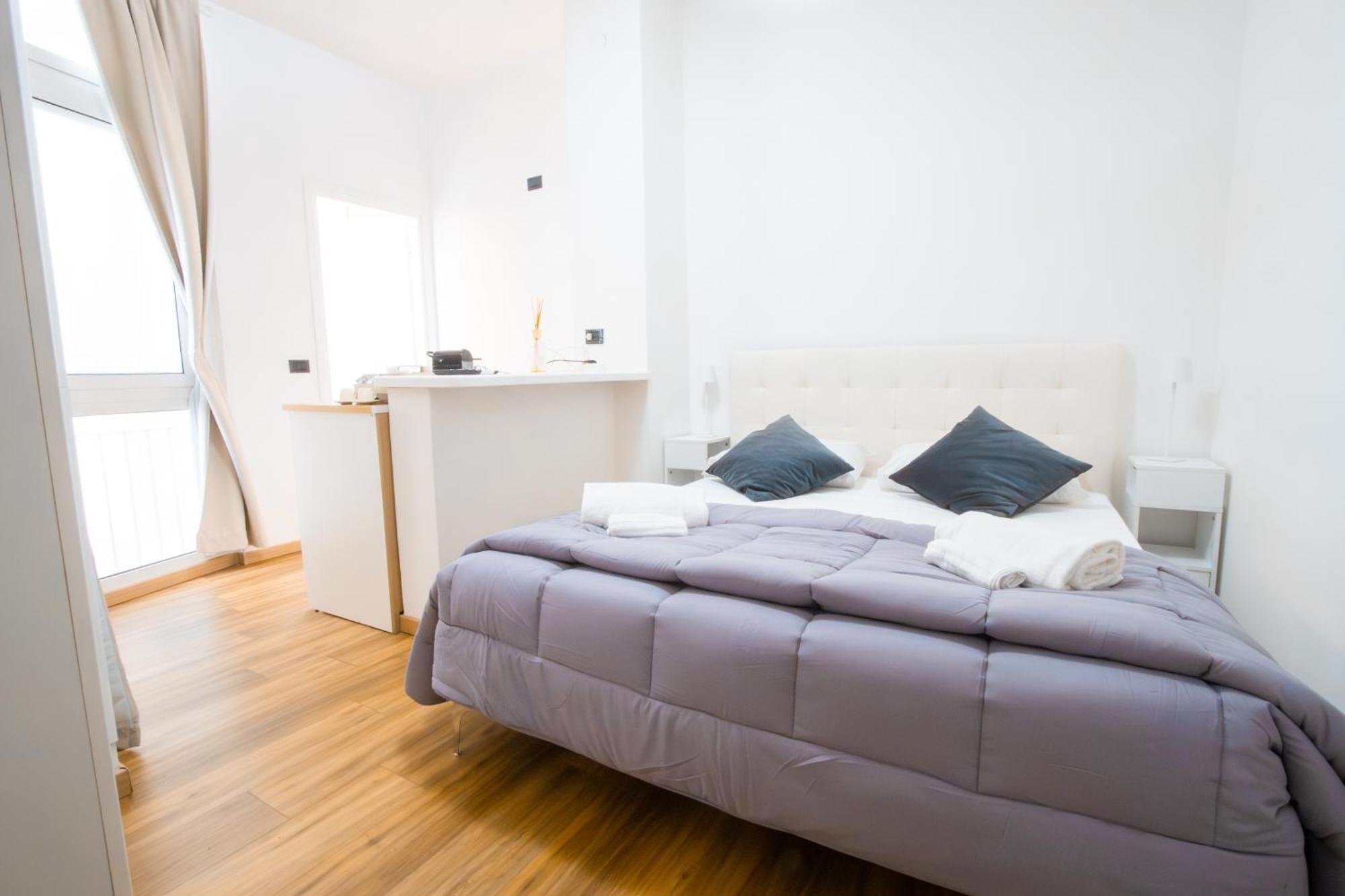 Karulli Home Bari Esterno foto